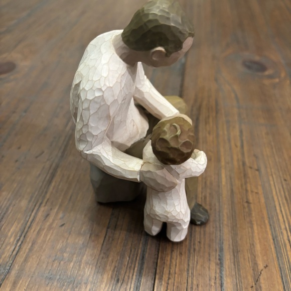 Willow Tree Grandfather and Grandmother figurine set - Picture 10 of 16